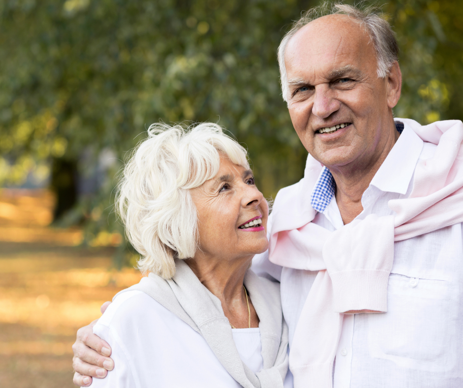 Cohabitating healthy older couple with active lifestyle